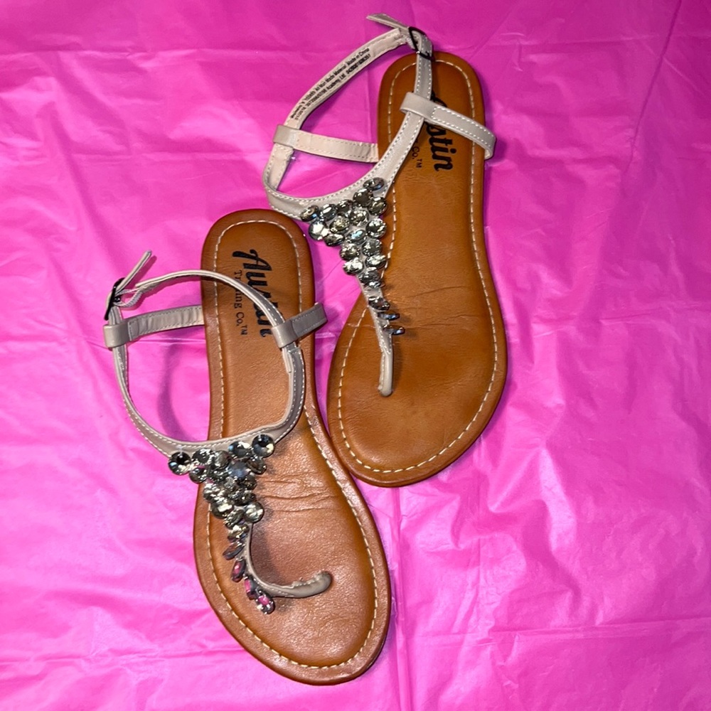 Sandals 📛SHIPPED IF BUNDLED📛